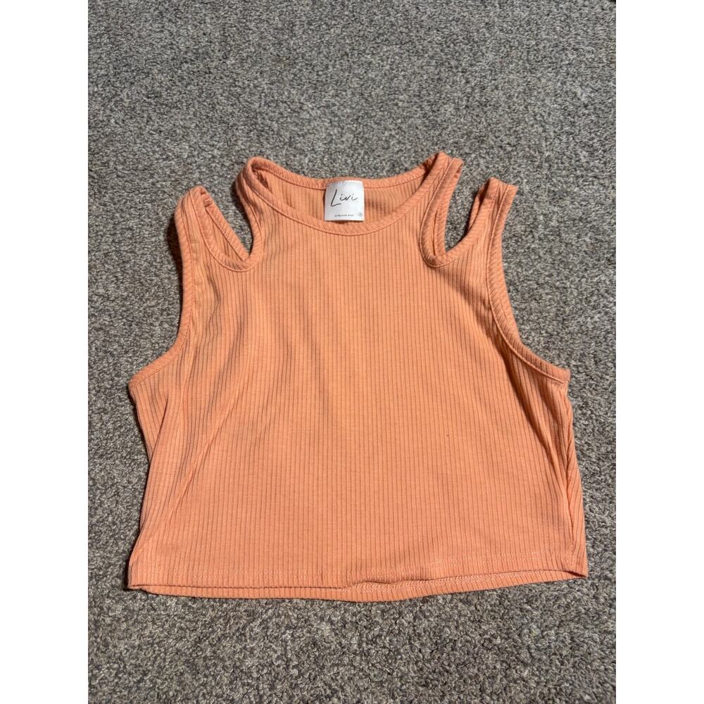 Livi by Olivia Rae size medium peekaboo shoulder top